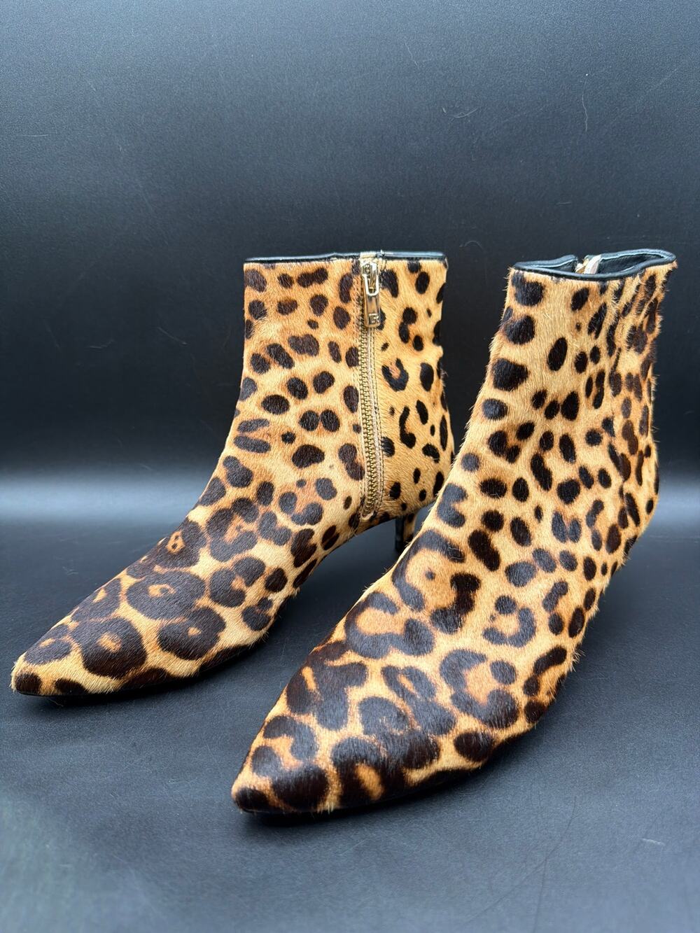 Taryn Rose Nelli Womens 5 Leopard Calf Hair Ankle Boots Kitten Heel Pointed
